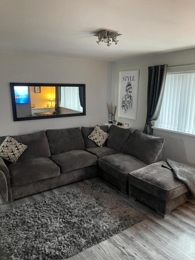 Fantastic Full 3 Bedroom Modern Apartment Belfast Bagian luar foto